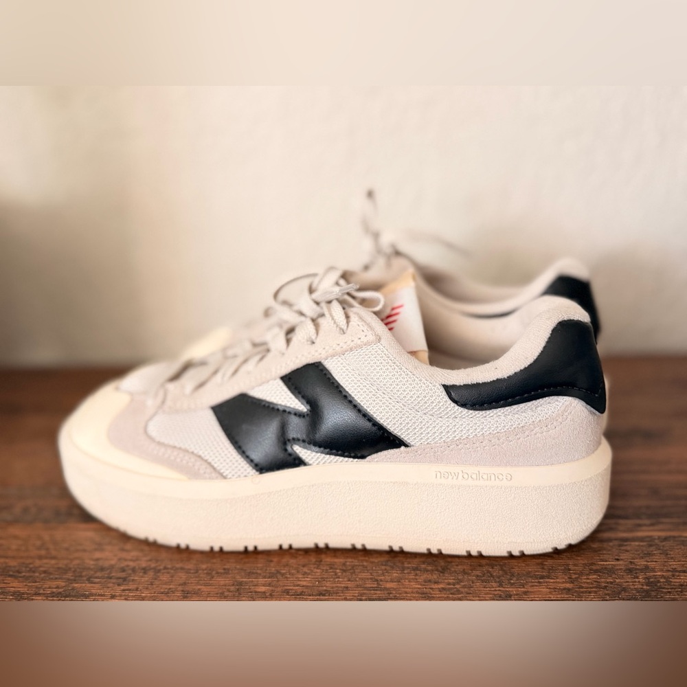 New Balance CT302 Moonbeam/Black 7 US is M) one time used only - Picture 3 of 16